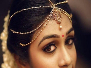 7 Beauty parlour Muttil